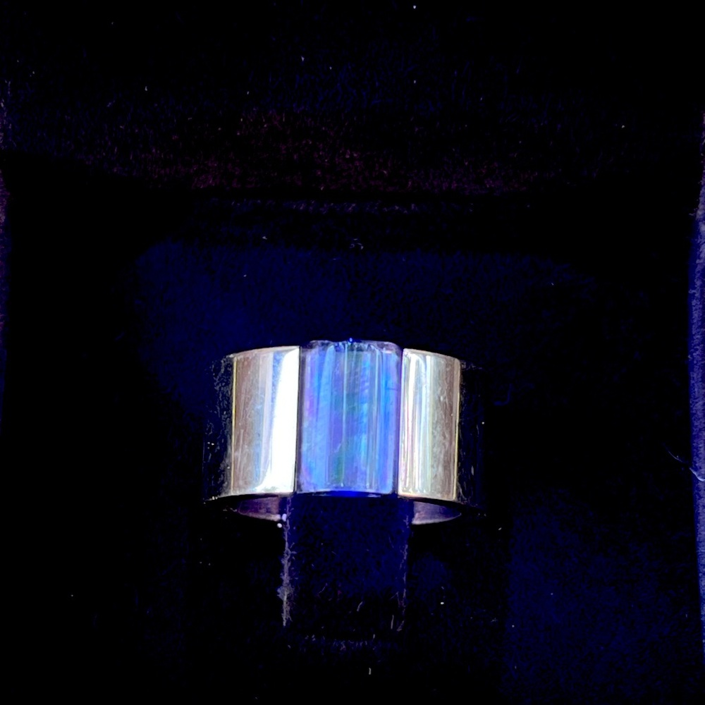 Ladies GUCCI Sterling & Amethyst Ring